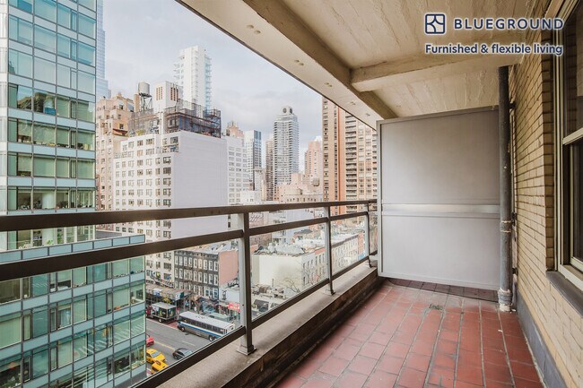 Foto del edificio - 300 E 57th St