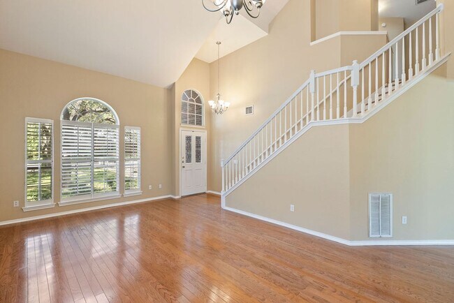 Building Photo - Beautiful 4 bedroom, 3 bathroom home in Cedar Park!!!