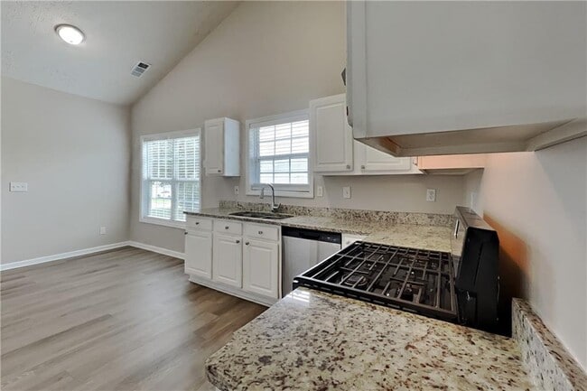 Foto del edificio - 1096 Sham Pointe Dr