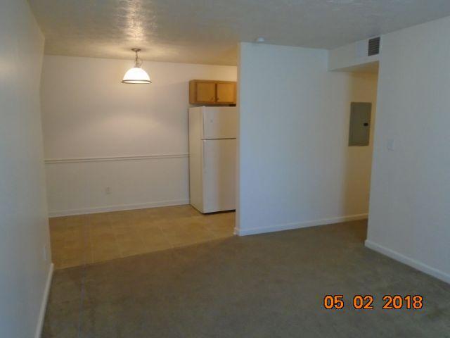 Building Photo - 5208 Hasbrook Dr