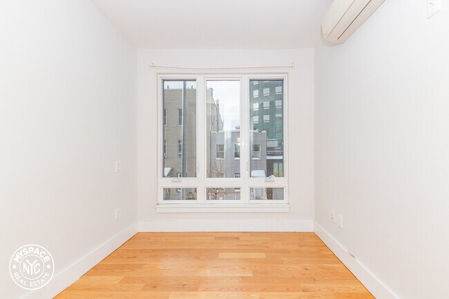 Building Photo - 22 Fayette St