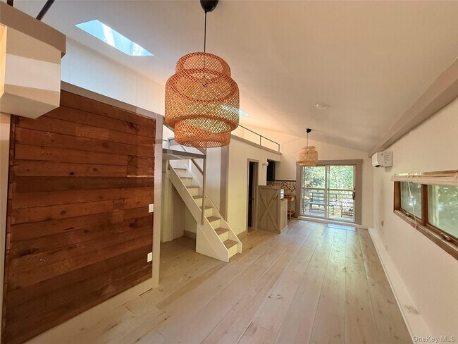 Foto del edificio - 331 Thompson St