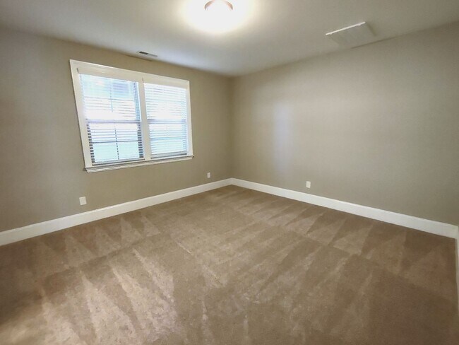 Foto del edificio - Luxury Townhome Available in Fairway Row C...