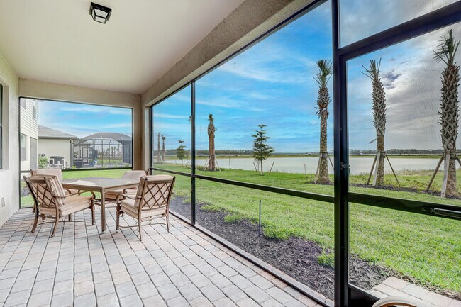 Foto del edificio - 18315 Ridgeline Dr