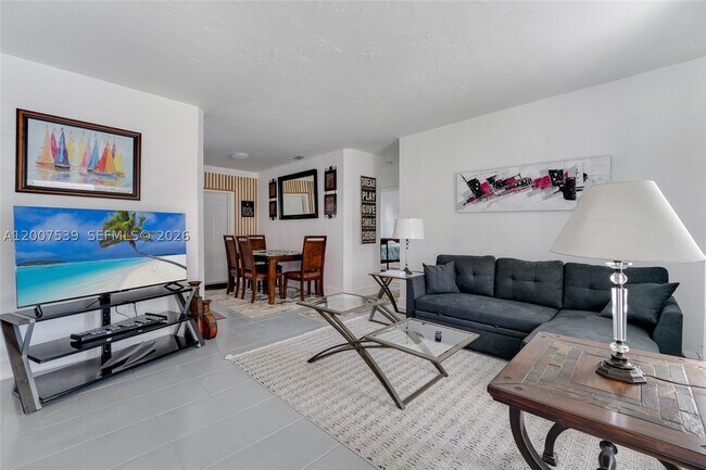 Foto del edificio - 1283 NW 45th St