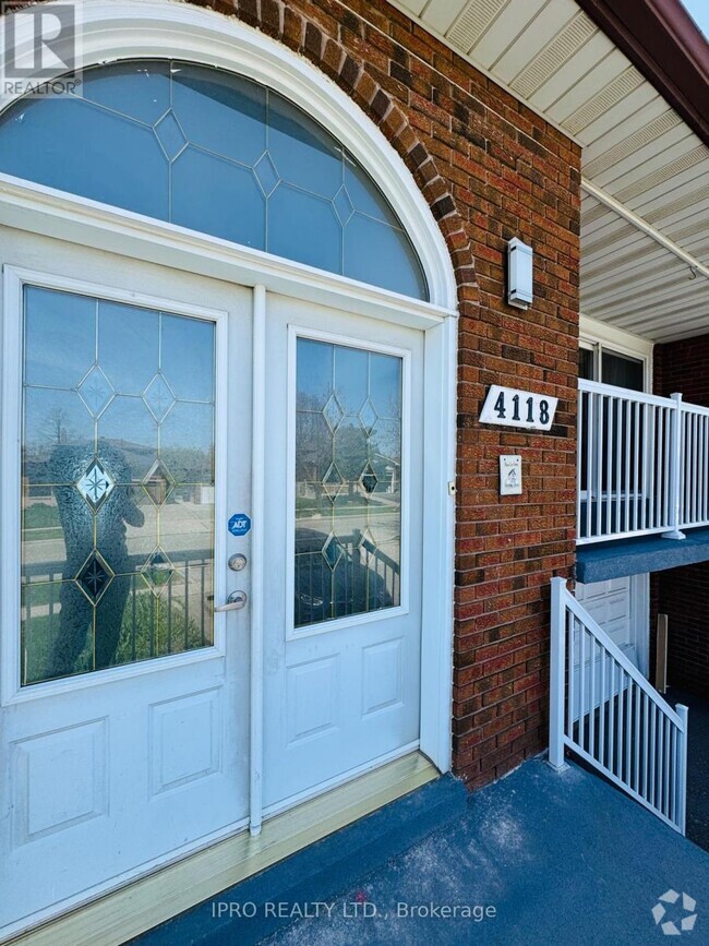Building Photo - 4118 Woodington Dr
