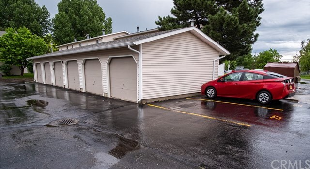 Foto del edificio - 3285 Canyon Dr