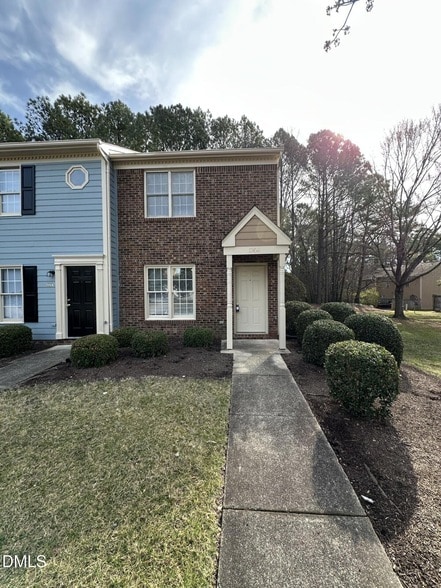 Building Photo - 2938 Faversham Pl