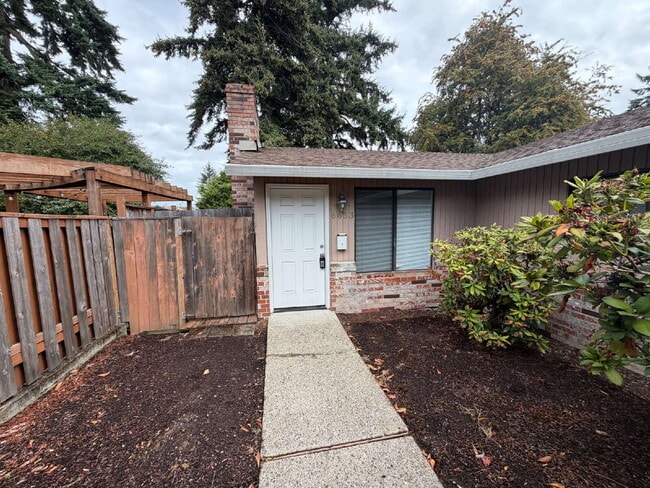 Photo - 2-Bedroom Near Mt. Tabor Apartment