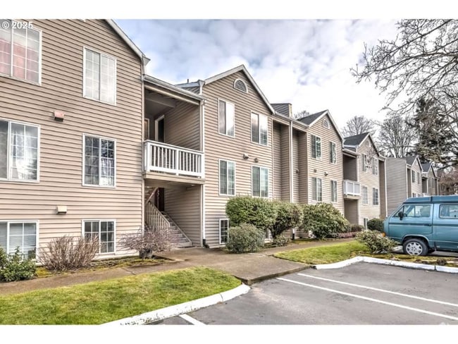 Building Photo - 6150 SW Alice Ln