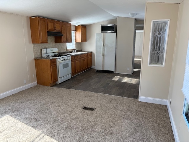 Building Photo - 61 Hunters Rill