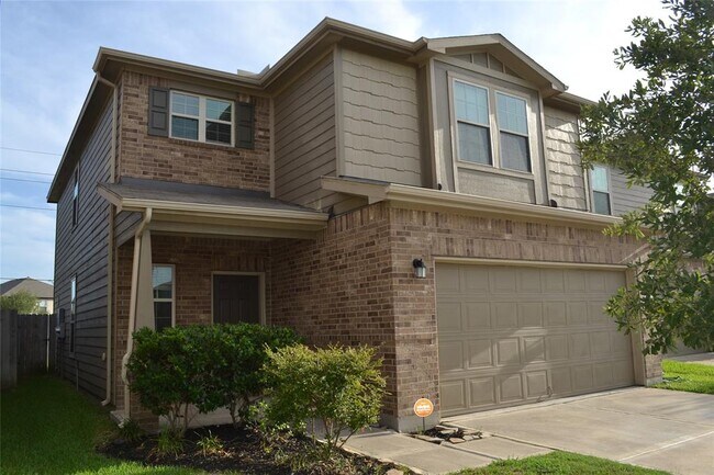 Foto del edificio - 15919 Smithland Dr