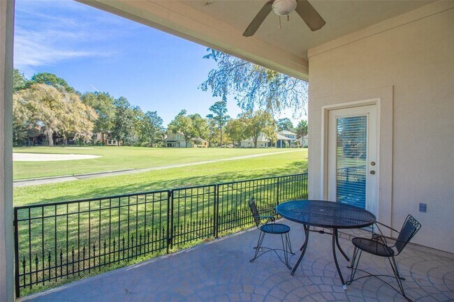 Foto del edificio - 107 Fairway View Ct