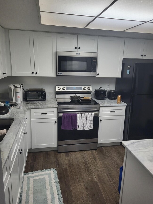 Foto del edificio - 4191 Heron Way