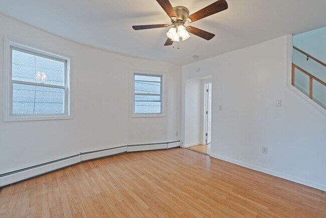 Foto del edificio - 337 Summit Ave