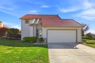 Building Photo - 623 Via Primavera Ct