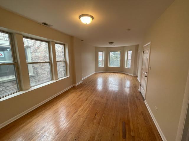 Building Photo - 4725 W Van Buren St