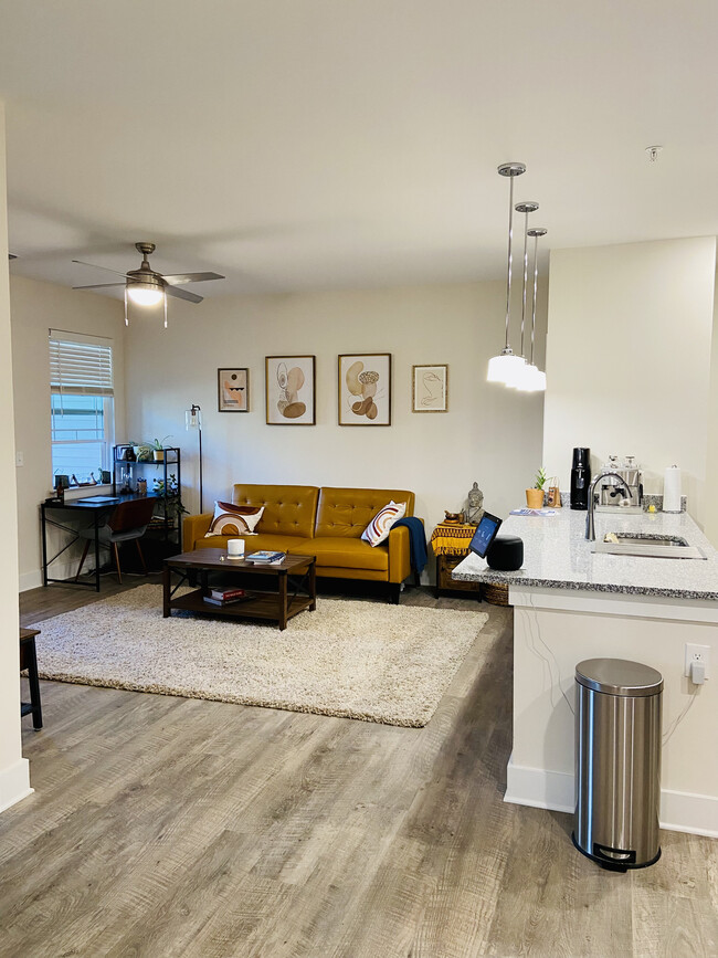 Living Room - 1160 Gashes Ridge Ln