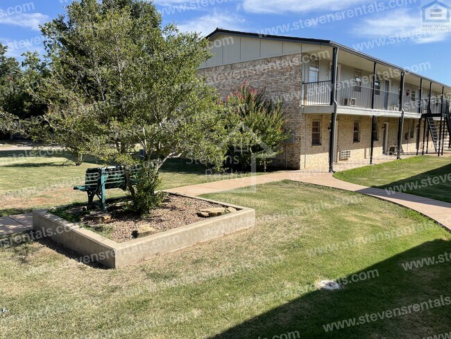 Foto del edificio - 1502 NW Kingsbury Ave