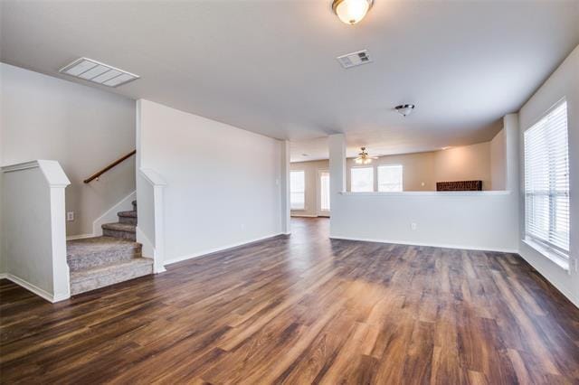 Building Photo - 9907 Queen Anne Cir