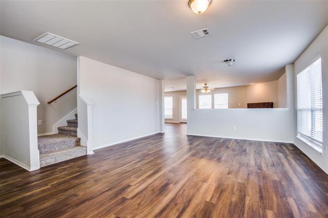 Foto del edificio - 9907 Queen Anne Cir