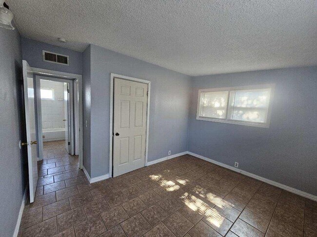 Foto del edificio - 2117 47th St