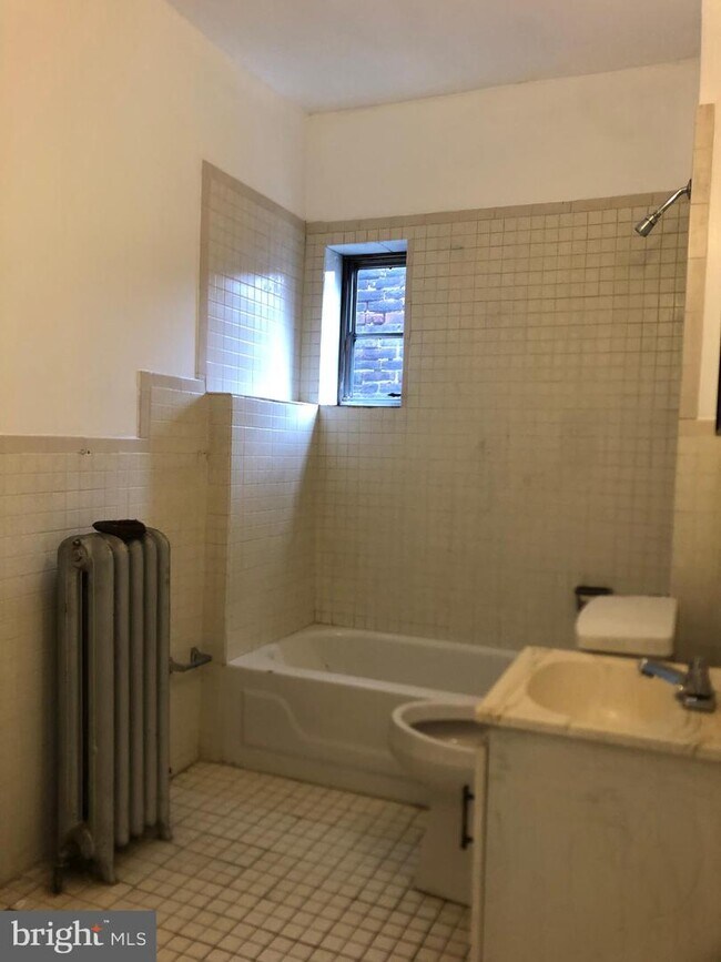 Foto del edificio - 3517 Kensington Ave