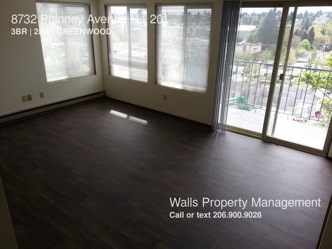Building Photo - 8732 Phinney Ave N