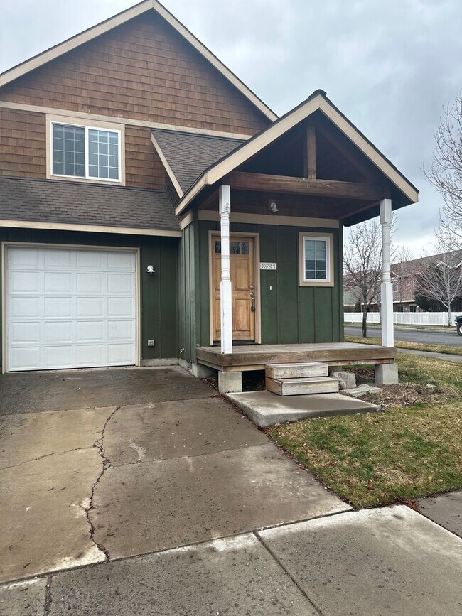 Building Photo - 20898 Nova Loop