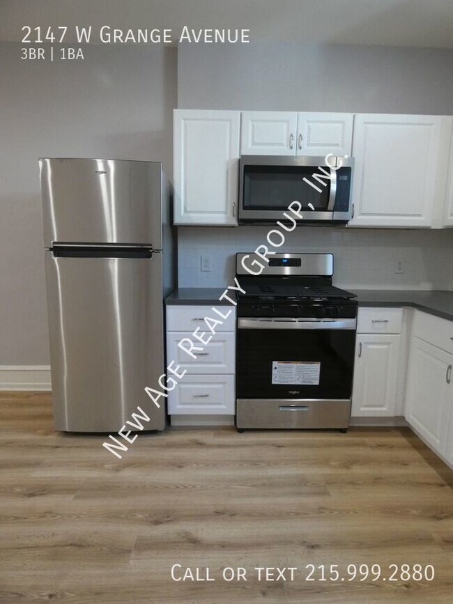 Building Photo - Modern Home in East Germantown!