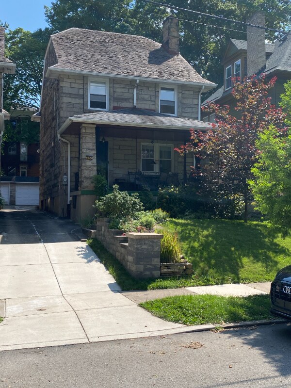 Foto principal - 6824 McPherson Blvd