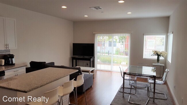 Building Photo - 3 br, 2.5 bath House - 861 Humbert Ave