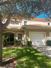 Building Photo - 1840 Sandhill Crane Dr