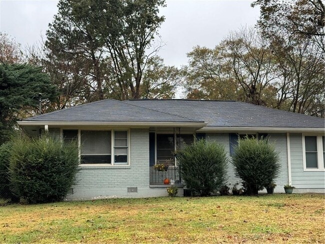 Building Photo - 2157 Settle Cir SE