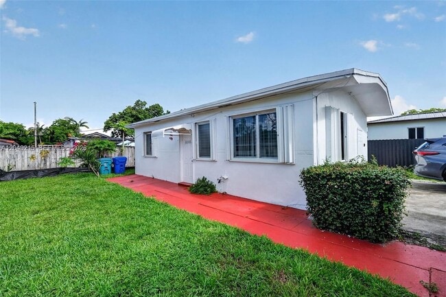 Photo - 3205 NW 3rd St House
