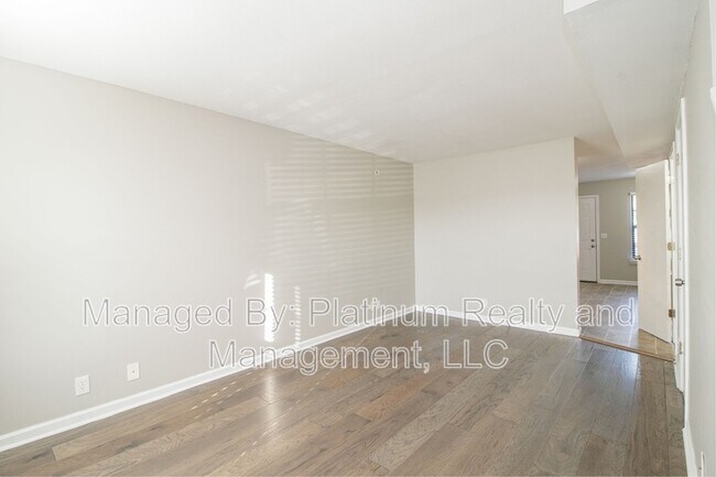 Foto del edificio - 2550-2554 Old Russellville Pike