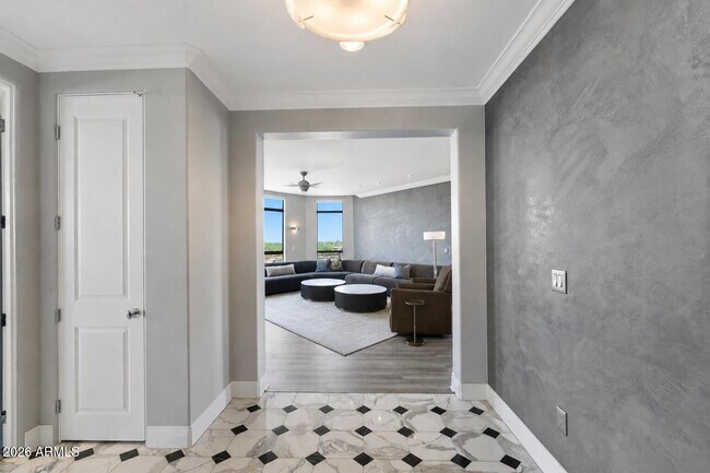 Foto del edificio - 15802 N 71st St