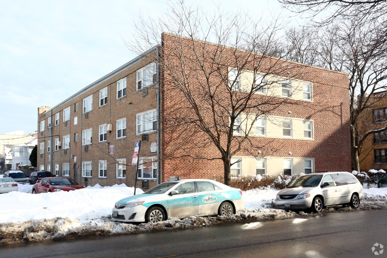 Foto del edificio - 4633 N Kimball Ave