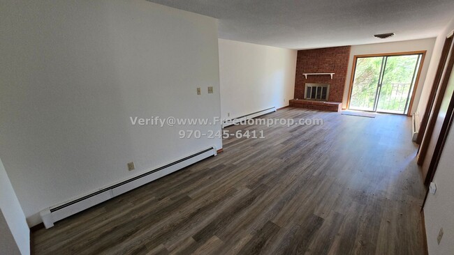 Foto del edificio - Redlands 2 Bedroom 2 Bath Condo With Commu...