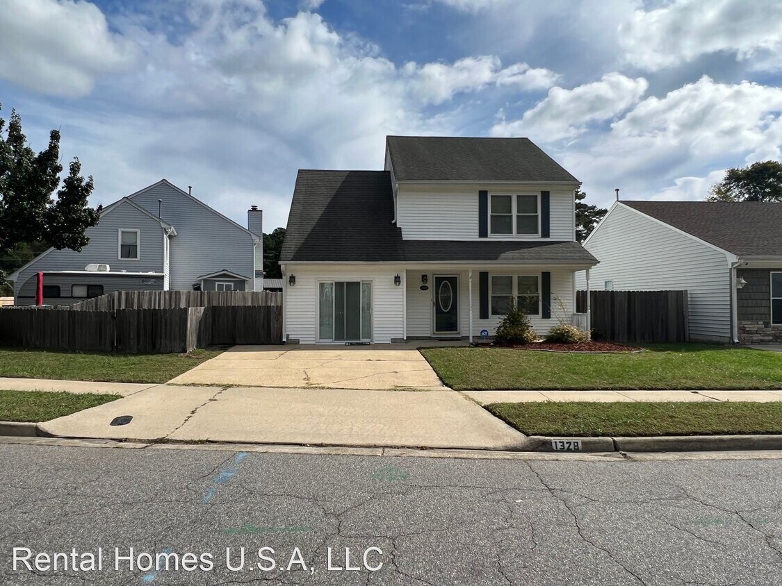 Foto principal - 4 br, 2.5 bath House - 1328 Beacons Reach ...