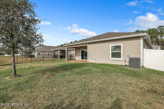 Foto del edificio - 16187 Blossom Lake Dr