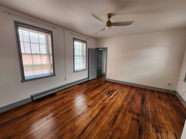 Living room - 226 E Patrick St