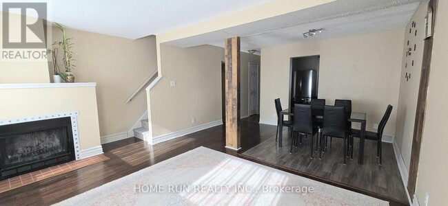 Building Photo - 1994 Greenway Pky