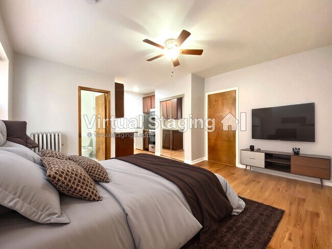 Sample 3 Studio disponible próximamente - Noviembre - 4241 Kenmore Apartments