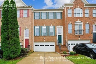 Building Photo - 16438 Steerage Cir