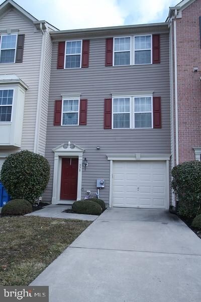 Primary Photo - 375 Concetta Dr