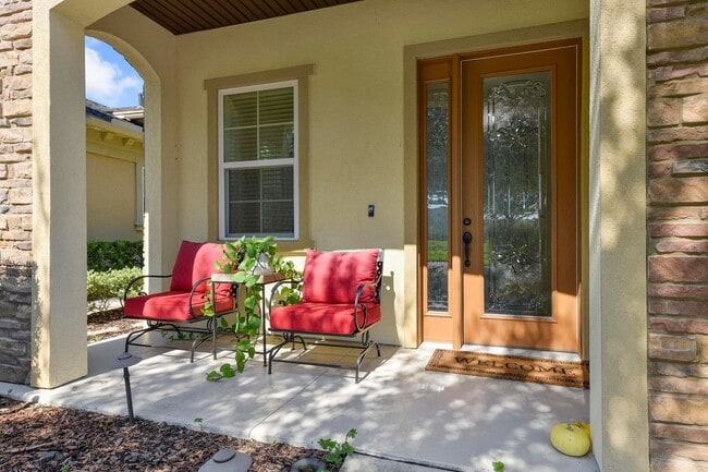 Building Photo - Wonderful 3BR/2BA Villa in Montevilla Avai...