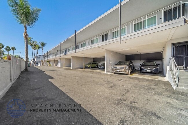 Building Photo - Linda Apartments