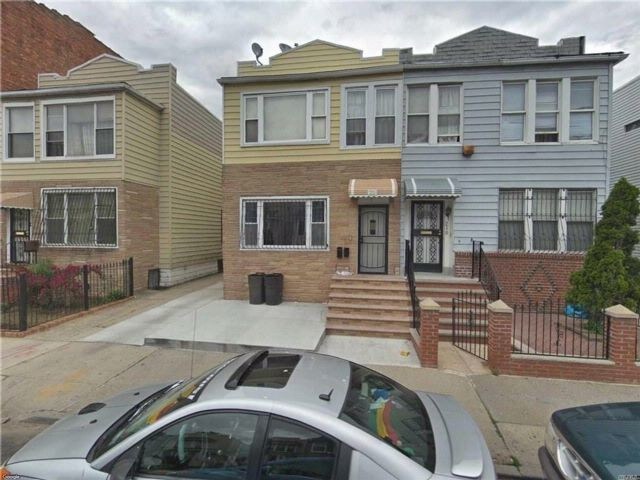 Primary Photo - 211 E 37th St