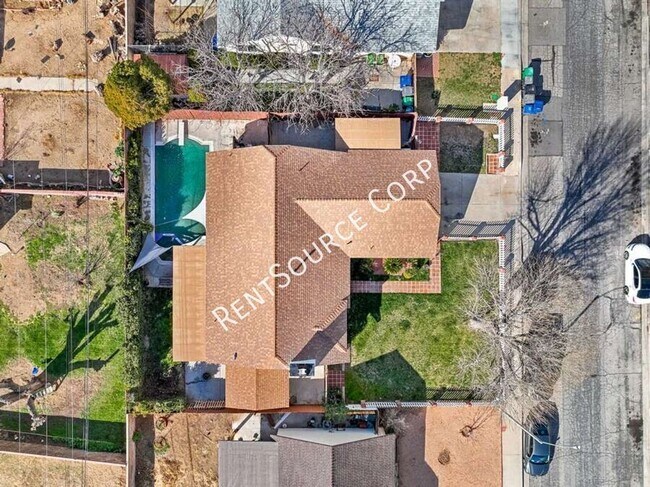 Foto del edificio - 37925 Maureen St
